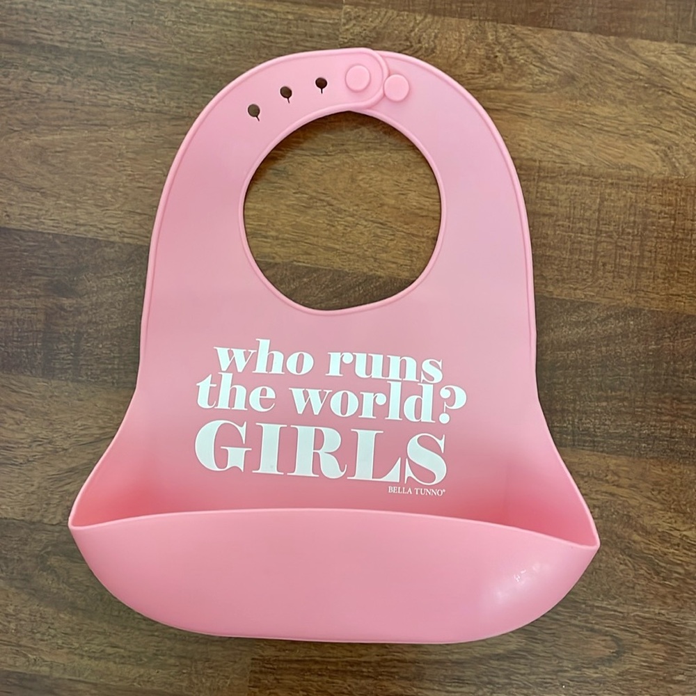 Baby Bib (Bella Tunno)
